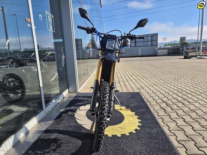 Ostatní (2026) Komodo L3e 32kW - fotka 27 z 36