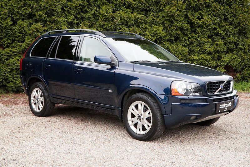 Volvo XC90 2.4 D5 120kw - fotka 3 z 29