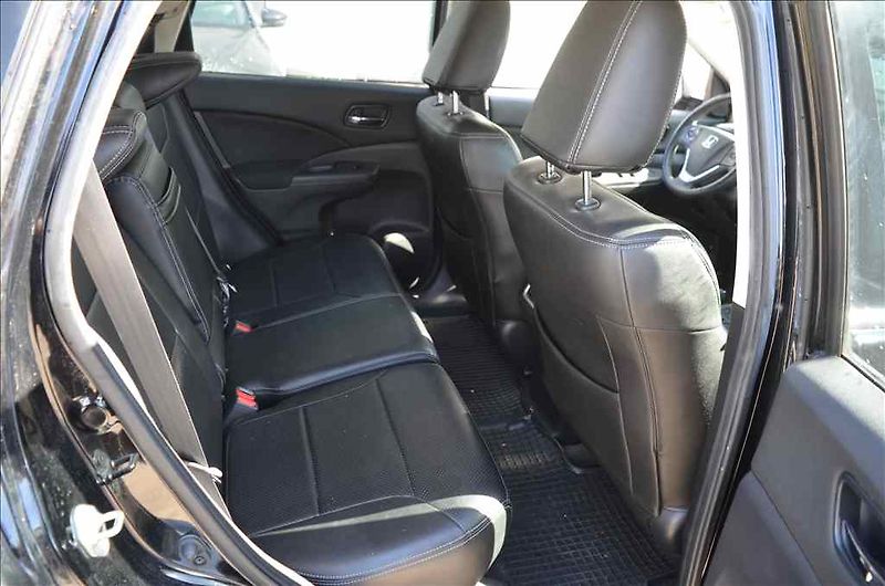 Honda CR-V (2015) 1,6 D - fotka 24 z 26