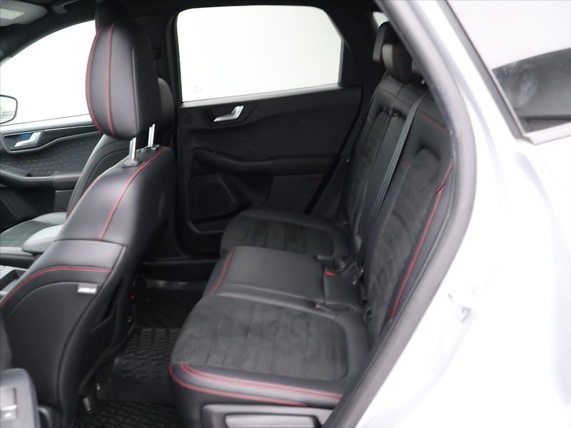 Ford Kuga 2,0 TDCi 140kW AWD ST Line X - fotka 15 z 35