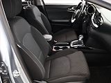 Kia Ceed (2019) Gold 1.4 T-GDI, Automat - náhled 7
