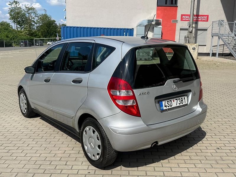 Mercedes-Benz Třídy A (2006) 150, 70kw - fotka 3 z 20