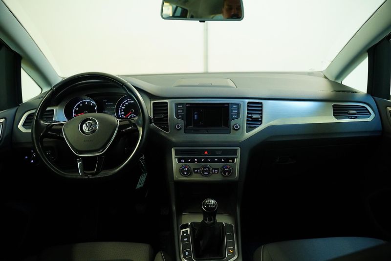 Volkswagen Golf - fotka 5 z 22