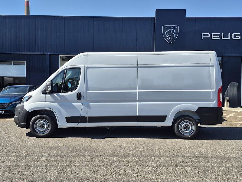 Peugeot Boxer (2026)  3500 L3H2 BlueHDi 140 MAN6 - fotka 2 z 18