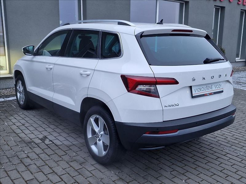 Škoda Karoq 2.0 TDI 110kW Style,ČR,1.Maj. - fotka 8 z 50