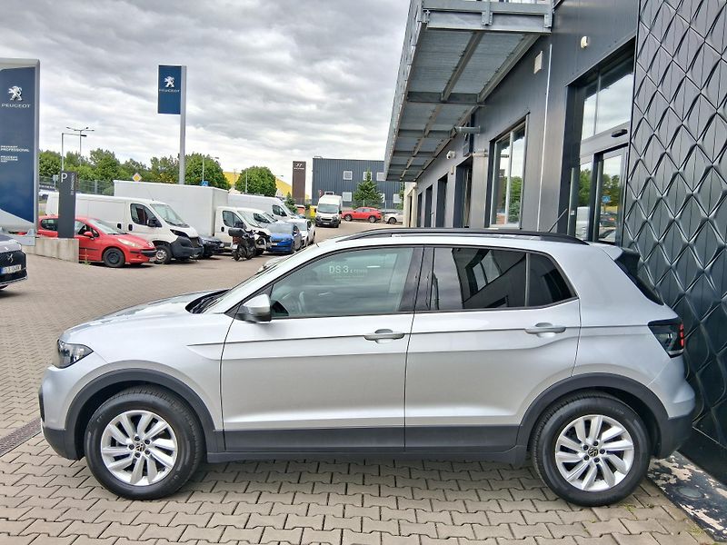 Volkswagen T-Cross LIFE 1.0 TSI 70 kW - fotka 4 z 23