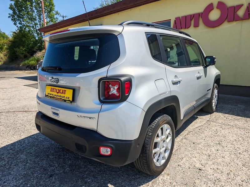 Jeep Renegade 2.0 JTD-MJET 4x4/1Maj/103kW - fotka 3 z 42