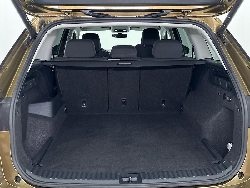 Škoda Kodiaq Selection 4x4 DSG - fotka 10 z 32