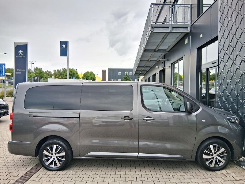 Toyota ProAce Verso VIP L2 2.0 D-4D 130 kW - fotka 10 z 25