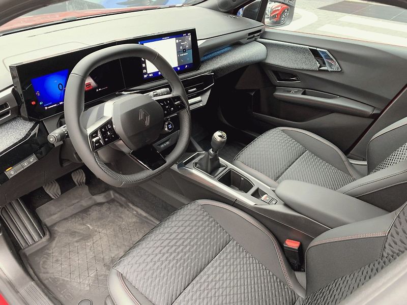 Renault Clio (2026) Techno TCe 115 - fotka 9 z 11