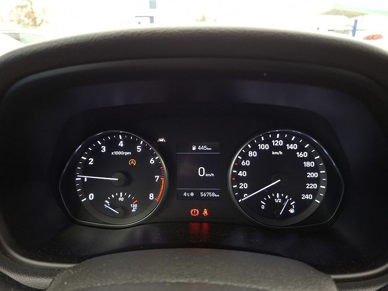 Hyundai i30 1,0 TGDI 120k M6 - fotka 14 z 19