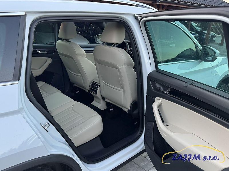 Škoda Kodiaq L&K 2.0TSi 140kw 4x4 + Webasto - fotka 45 z 50