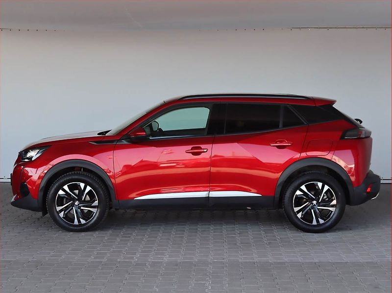 Peugeot 2008 (2021) 1.2 PureTech, Automat - fotka 3 z 24