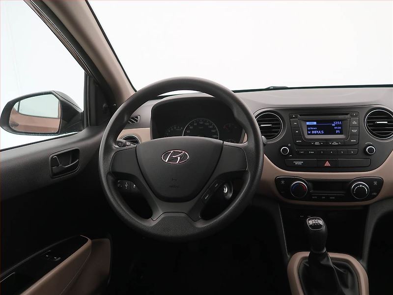 Hyundai i10 (2016) Family+ 1.0, ČR,1.maj - fotka 7 z 14