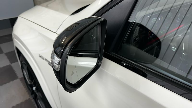 Mercedes-Benz GLS 63 AMG / TOP VÝBAVA - fotka 10 z 68