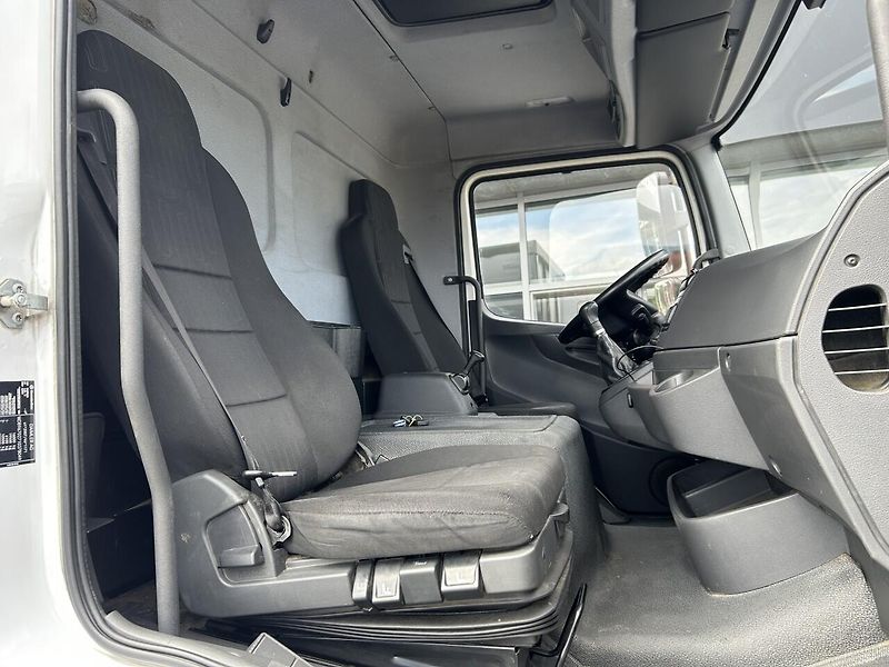 Mercedes-Benz Atego 1518 L valník+plachta - fotka 15 z 21