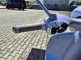 Vespa 946 (2025) 946 Snake E5+ - náhled 18