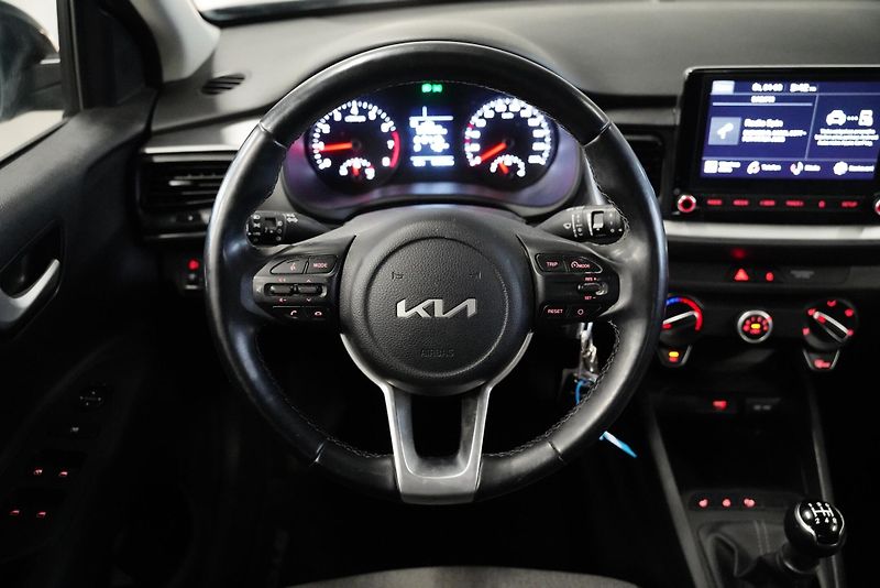 Kia Stonic - fotka 18 z 28