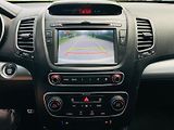 Kia Sorento 2.2D 4x4 MANUÁL KAMERA TAŽNÉ - náhled 37