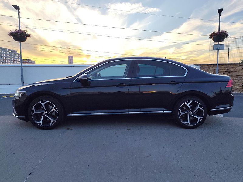 Volkswagen Passat (2021) 1.5tsi 110kw DSG, ČR, 1.maj. - fotka 5 z 24