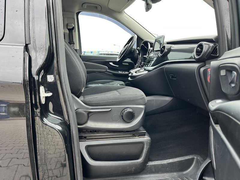 Mercedes-Benz Třídy V (2018) V 250 D -EXTRA LONG 4MATIC - fotka 10 z 13