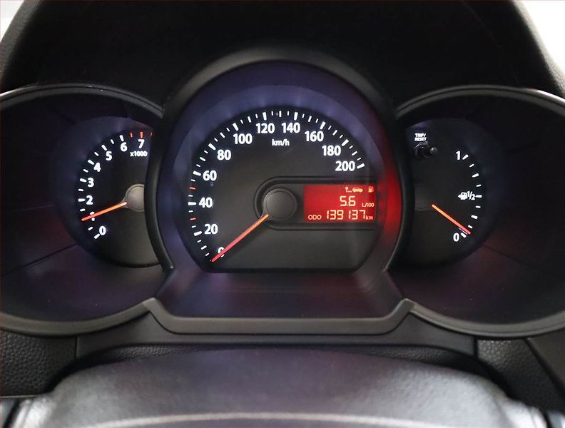 Kia Picanto (2012) City 1.0 - fotka 11 z 15
