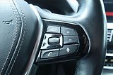 BMW Řada 5 (2017) Sport Line 520d xDrive - náhled 18