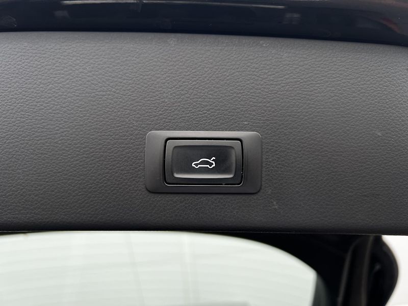 Audi A6 3.0TDI 200kW Quattro S-Line TZ - fotka 26 z 27