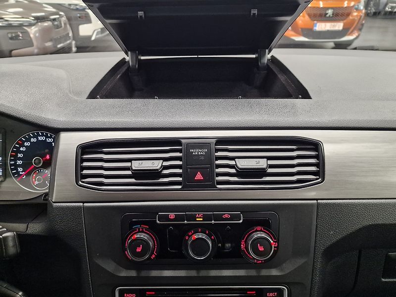 Volkswagen Caddy (2018) - fotka 46 z 62