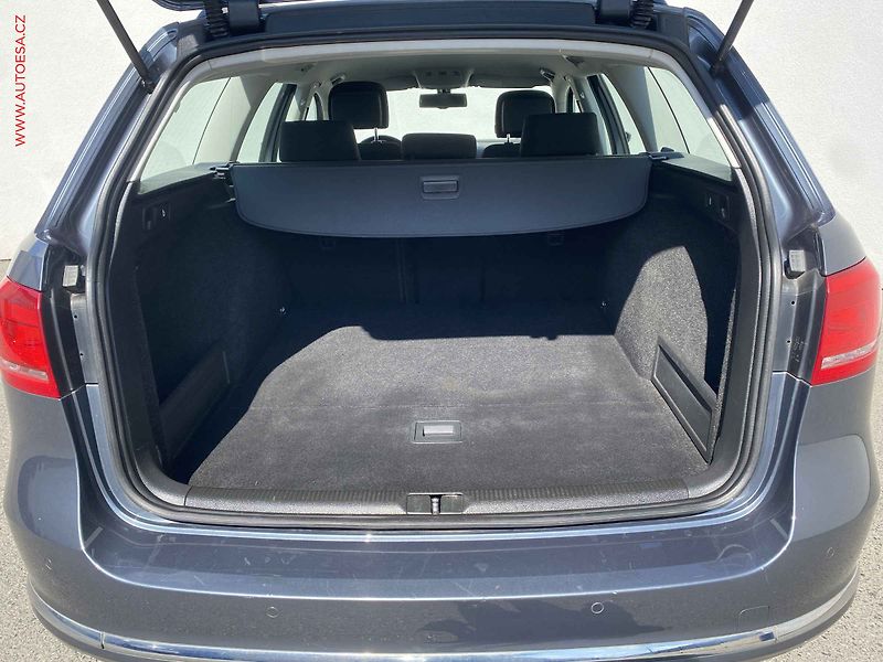 Volkswagen Passat (2012) 1.4 TSi, Comfortline, +kola - fotka 7 z 19