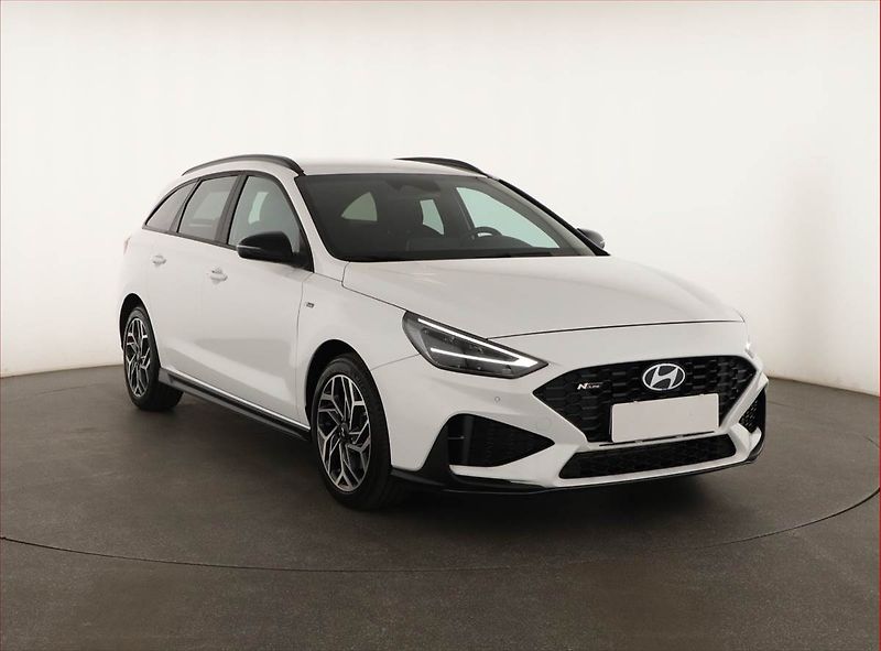 Hyundai i30 (2025) 1.0 T-GDI, N-LINE, AUTOMAT - fotka 1 z 21