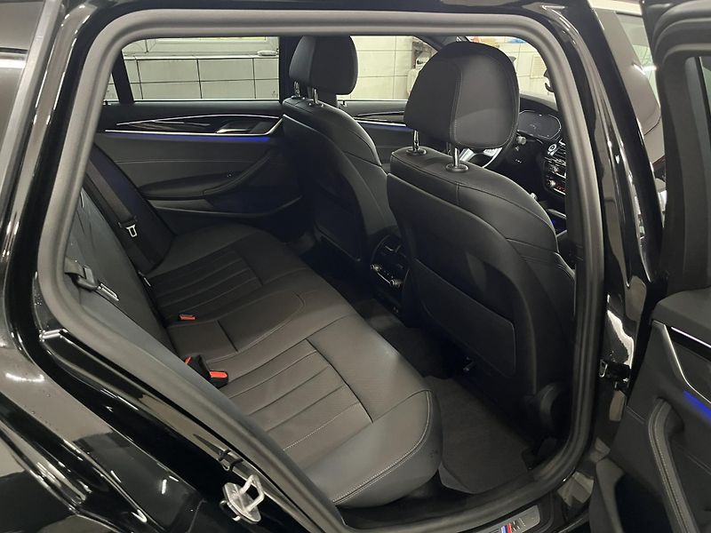 BMW Řada 5 (2022) 3.0 540 xDrive M-Packet DPH - fotka 4 z 16