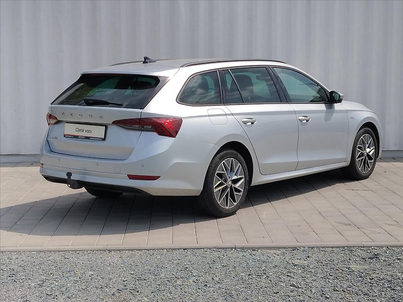 Škoda Octavia 2,0   Ambiente nezávislé topen - fotka 21 z 30