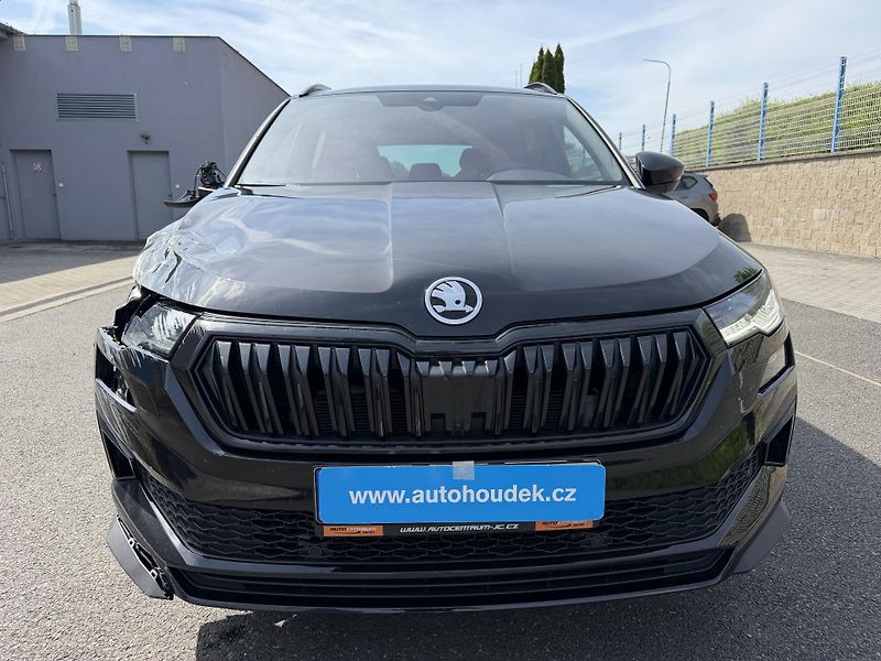 Škoda Karoq SPORT LINE 1,5TSi navi závěs  - fotka 2 z 22