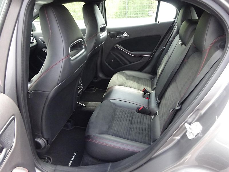 Mercedes-Benz GLA 200 CDI AMG Paket LED SERVIS - fotka 7 z 34