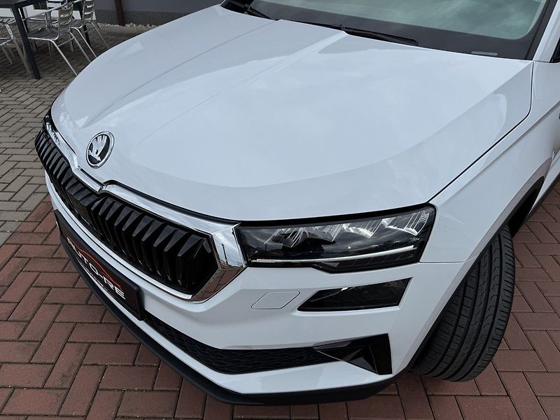 Škoda Karoq (2023) 1.5TSi LED Navi Kamera Virtual - fotka 32 z 48