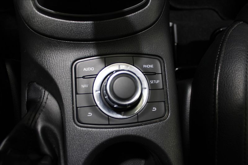 Mazda CX-5 2,0 Skyactiv AWD - fotka 27 z 33