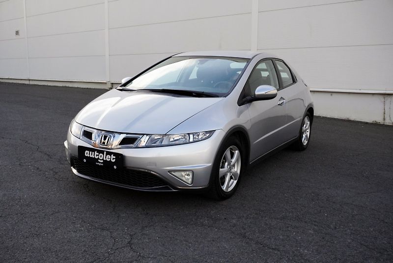 Honda Civic 1.4 i-Vtec ELEGANCE - fotka 6 z 21