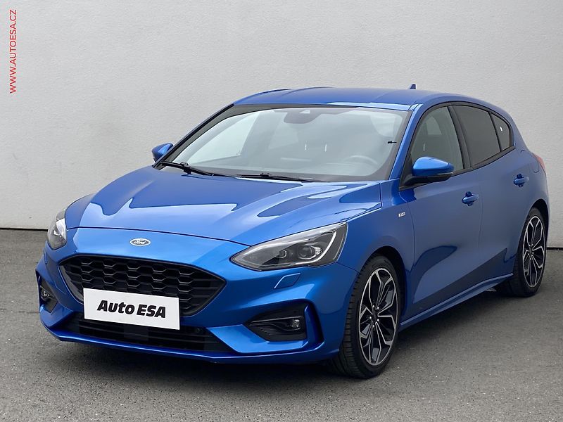 Ford Focus (2019) 1.0 EB, ST-Line, LED, navi - fotka 3 z 19