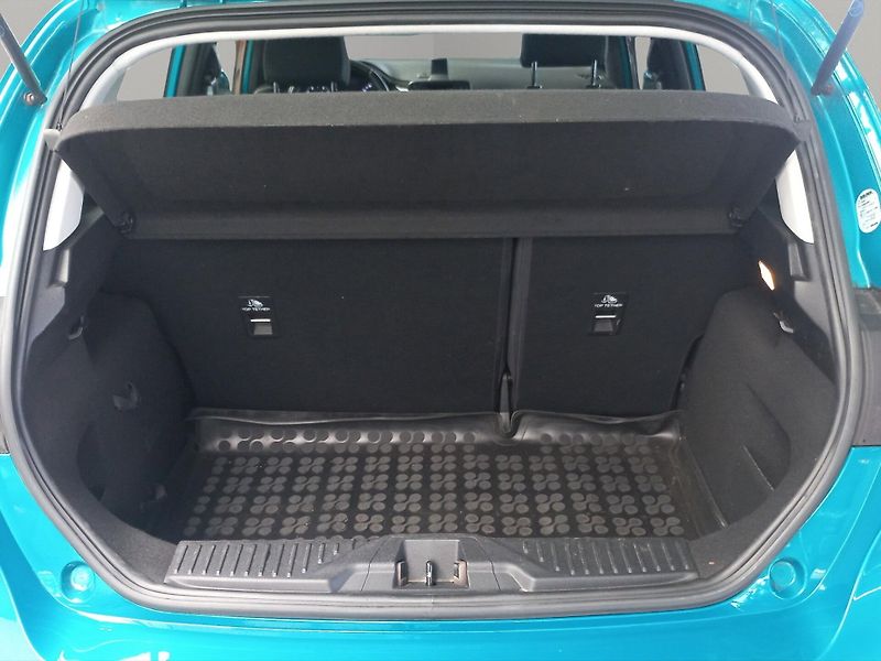 Ford Fiesta (2017) 1.1i 52kW, ČR, 1MAJ, tažné - fotka 12 z 15