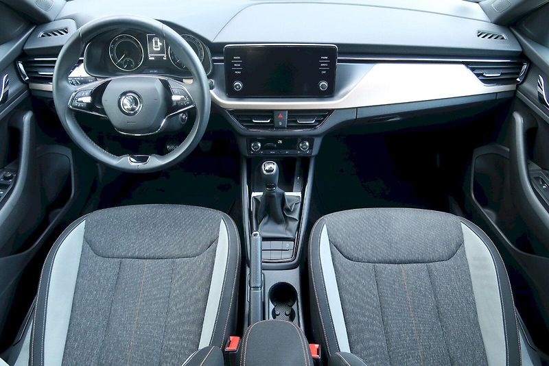 Škoda Kamiq (2023) Style 1,0 TSi/81 kW - fotka 5 z 33