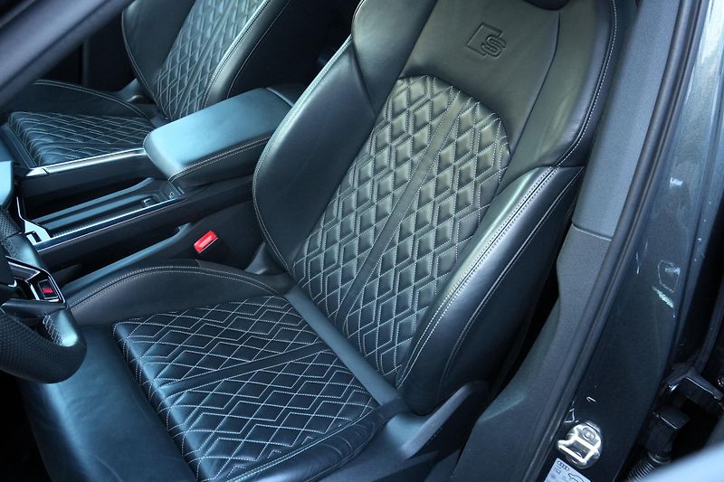 Audi e-tron S 370 kW Quattro, SoH 95,6%  - fotka 31 z 39