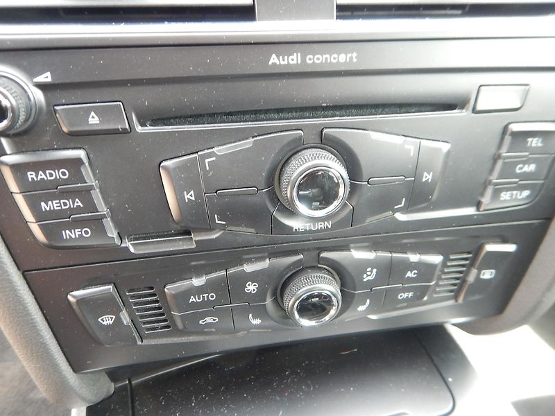 Audi A5 2.0 TDI, MANUÁL, DIGIKLIMA - fotka 23 z 29