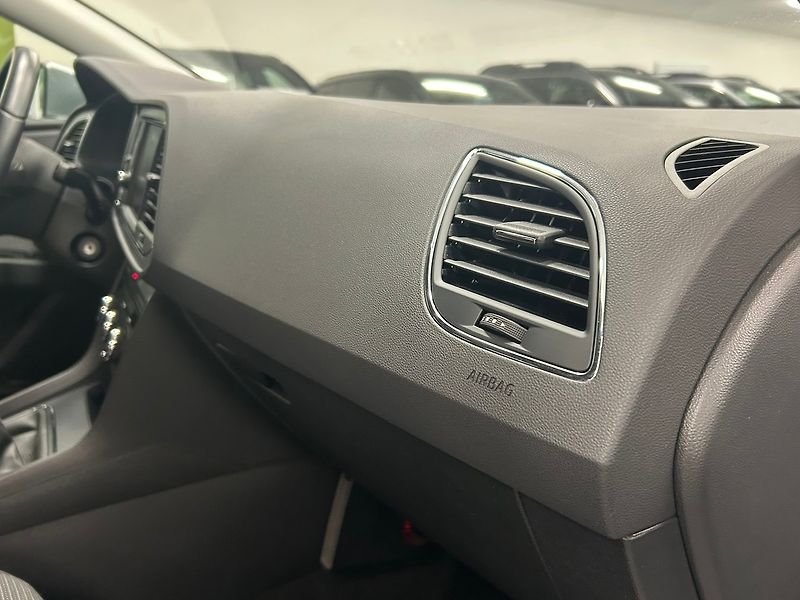 Seat Leon (2020) 1.5 TGI MAN 2020 záruka 1R - fotka 26 z 55