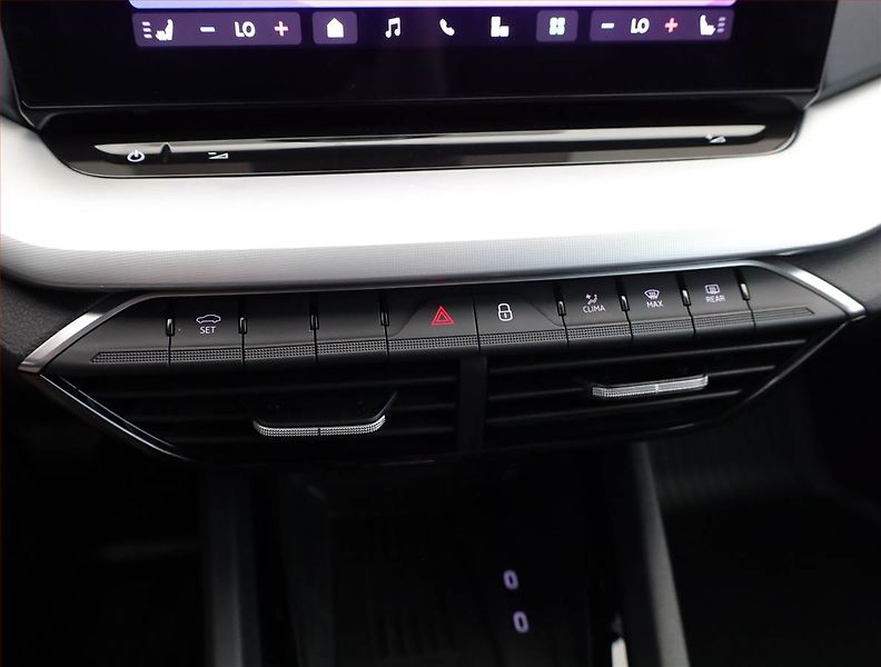 Škoda Octavia (2025) 1.5 eTSI mHEV, Selection - fotka 10 z 19