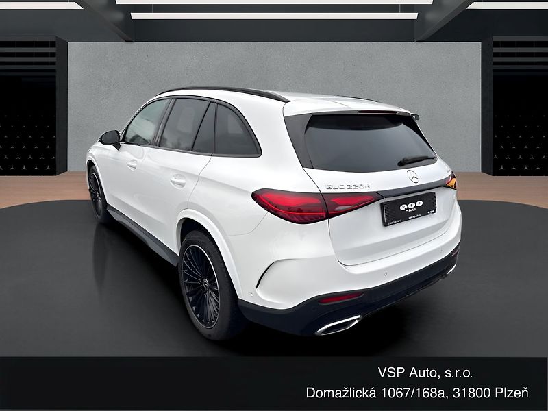 Mercedes-Benz GLC AMG paket 220d 4MATIC - fotka 3 z 21