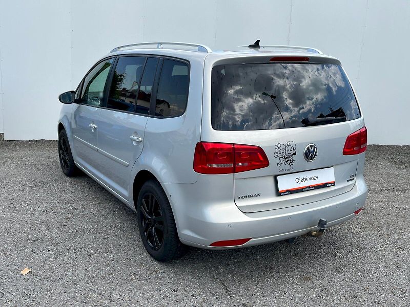 Volkswagen Touran (2016) 1.6 TDI DPF Comfortline - fotka 21 z 23