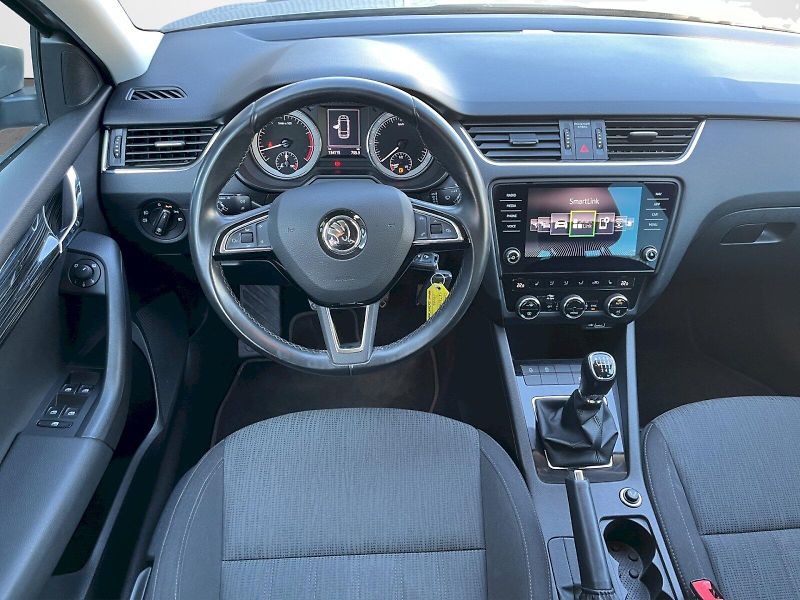 Škoda Octavia (2018) 1.5 TSI 110kW Style Plus combi - fotka 6 z 30