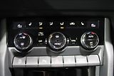 Škoda Karoq 2,0 TDI DSG style 1.maj, CZ - náhled 25