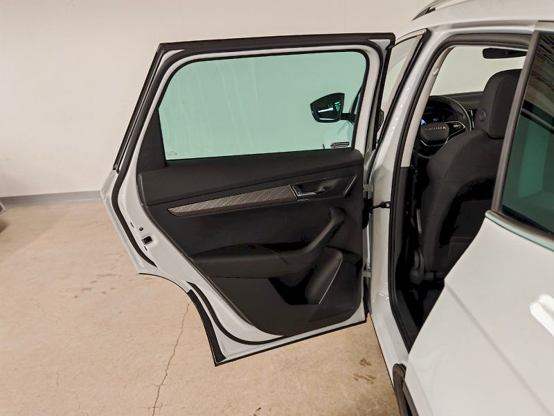 Škoda Karoq (2025) 2.0 TDI 110 kW DSG 4x4 Top Sel - fotka 23 z 31